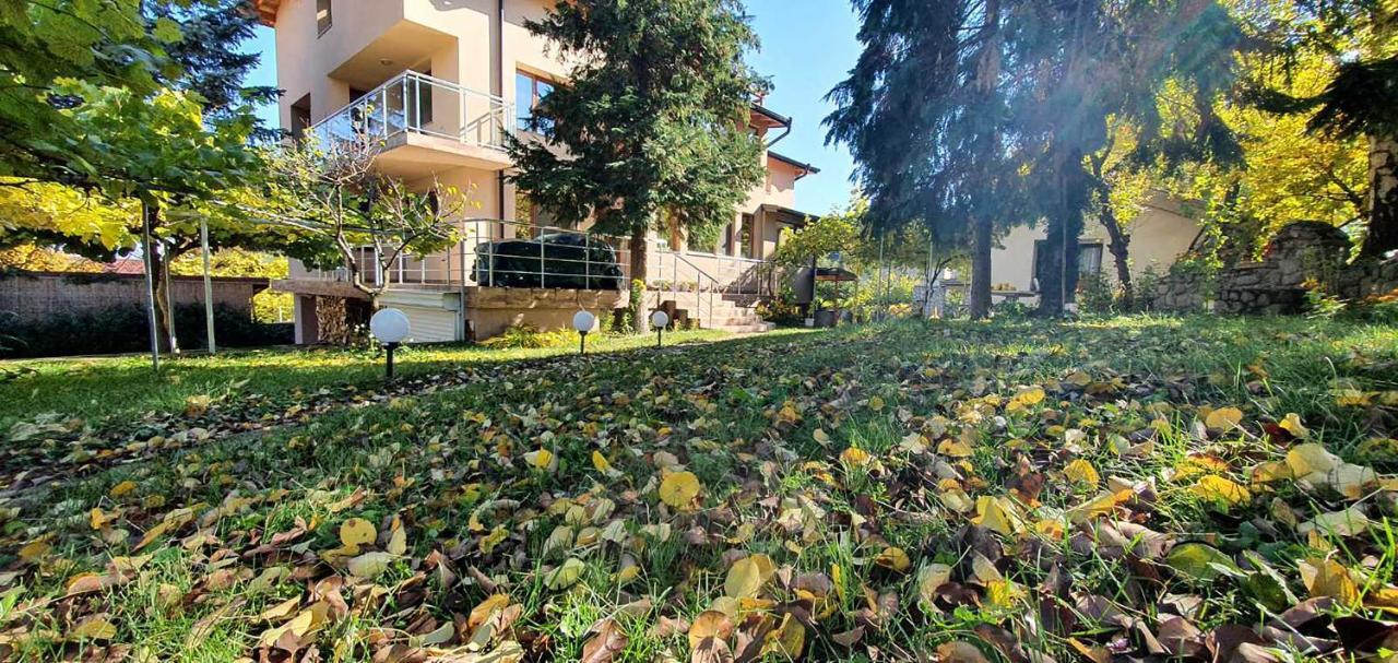 Albisto Dragalevtsi Luxury Apartments Sofia Bagian luar foto